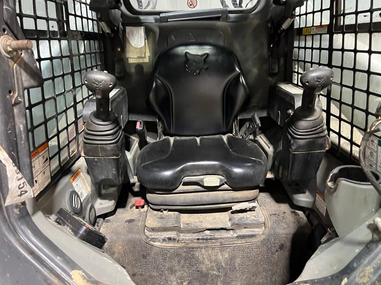 bobcat-t770-image-21