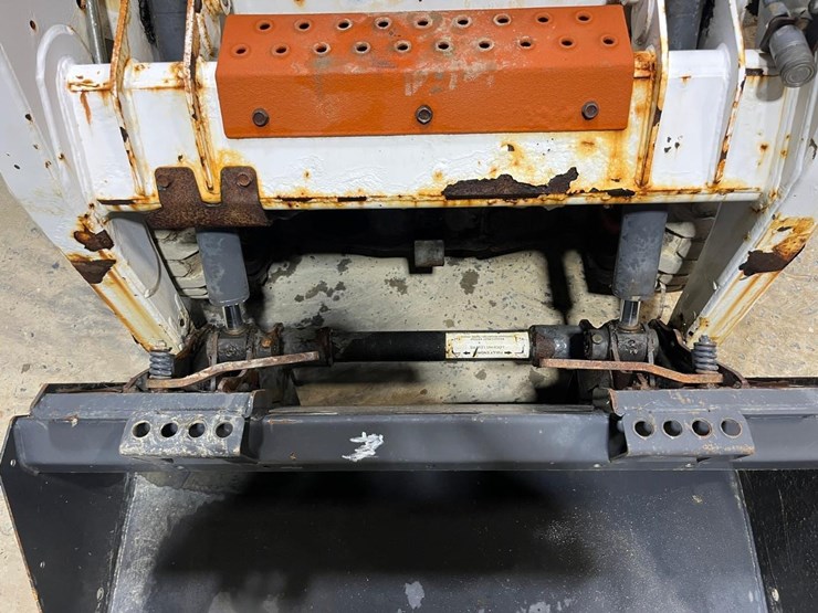 bobcat-s100-image-10