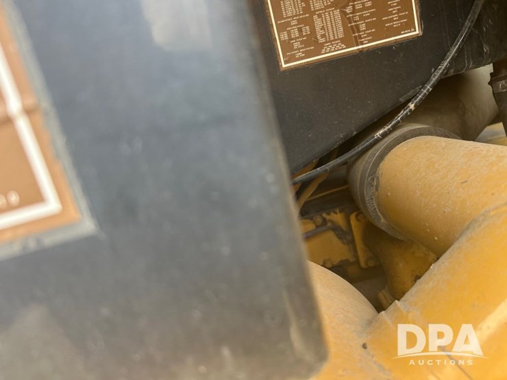 1996-caterpillar-953c-image-38