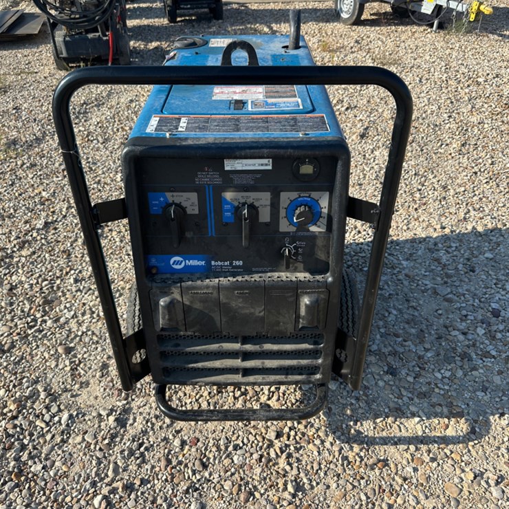 BOBCAT 260 WELDER/GENERATOR