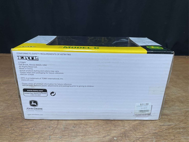 1/16-john-deere-d-museum-nib-ertl-image-8