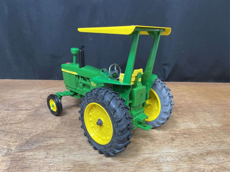 1/16-john-deere-4010-1993-nfts-nib-ertl-image-6