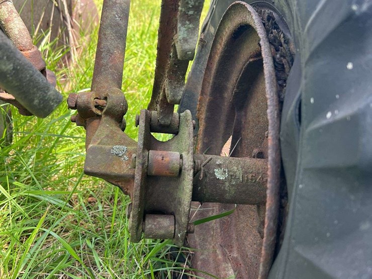 2-bottom-plow-image-33