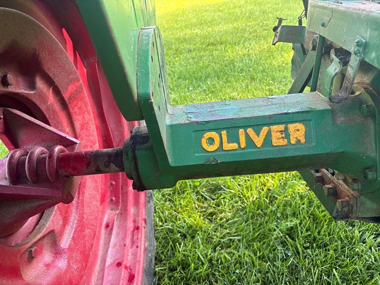 oliver-66-image-143