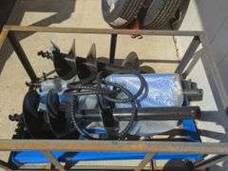 2025-cfg-ssecag-y-with-3-bits-skid-steer-auger,-unused-image-3