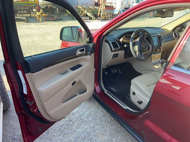 2014-jeep-grand-cherokee-limited-image-6