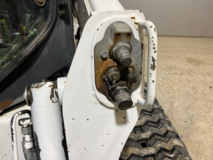 bobcat-t770-image-11