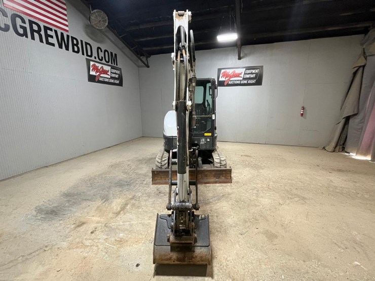 2022-bobcat-e35-image-8