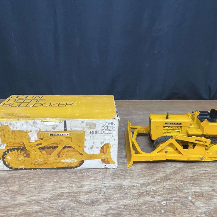 1/16 John Deere 450 Crawler NIB Ertl