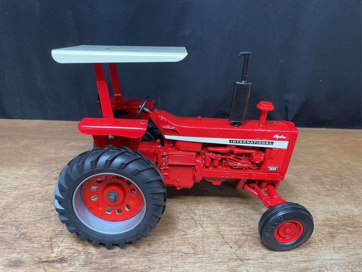 1/16-ih-1026-1997-sfts-nib-ertl-image-9
