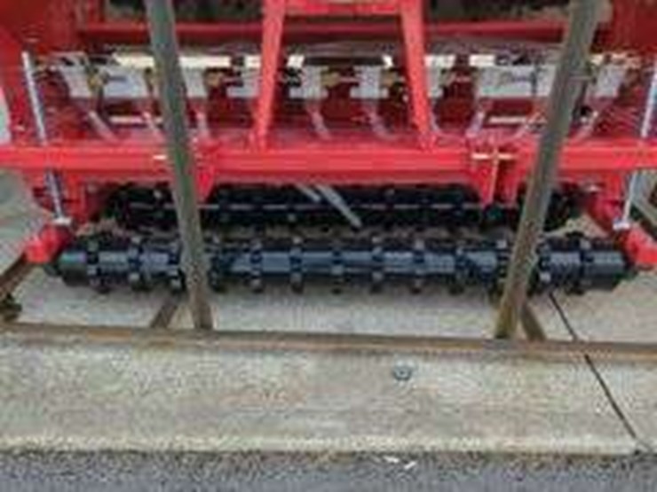 2025-cfg-stsd10-skid-steer-seeder,-unused-image-2