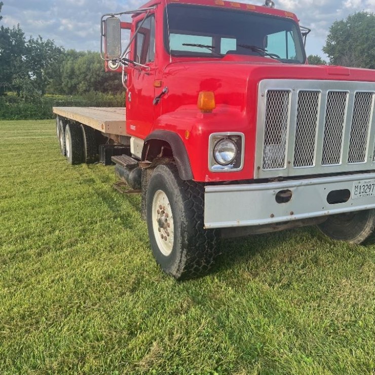 1993 INTERNATIONAL 2554