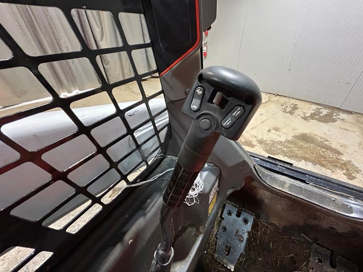 2021-bobcat-s64-image-23