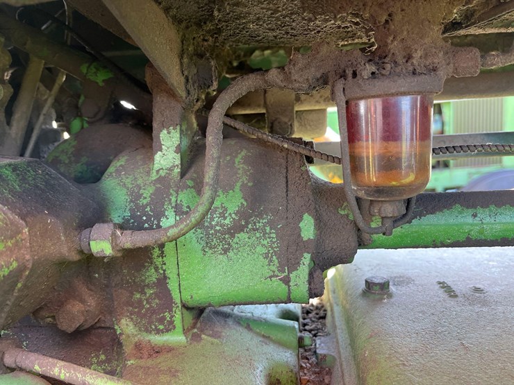 john-deere-720-image-23