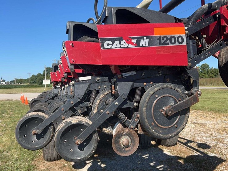 2007-case-ih-1200-image-12