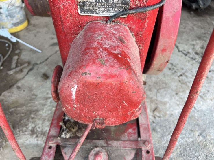 international-harvester-lb-engine-image-14