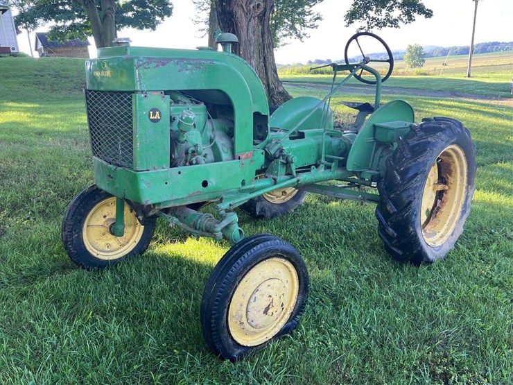 john-deere-la-image-1