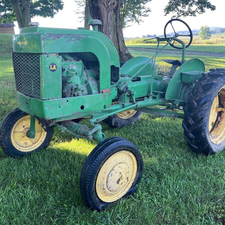 JOHN DEERE LA