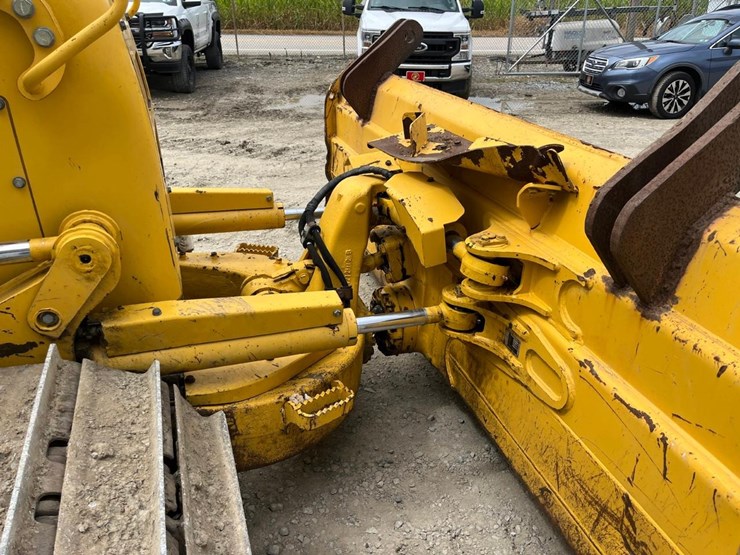 2021-komatsu-d51px-24-image-22
