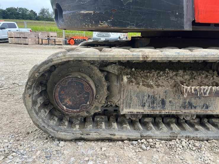 2019-kubota-kx080-image-23