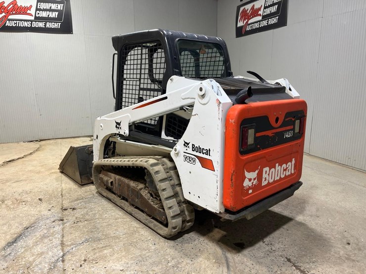 2019-bobcat-t450-image-3