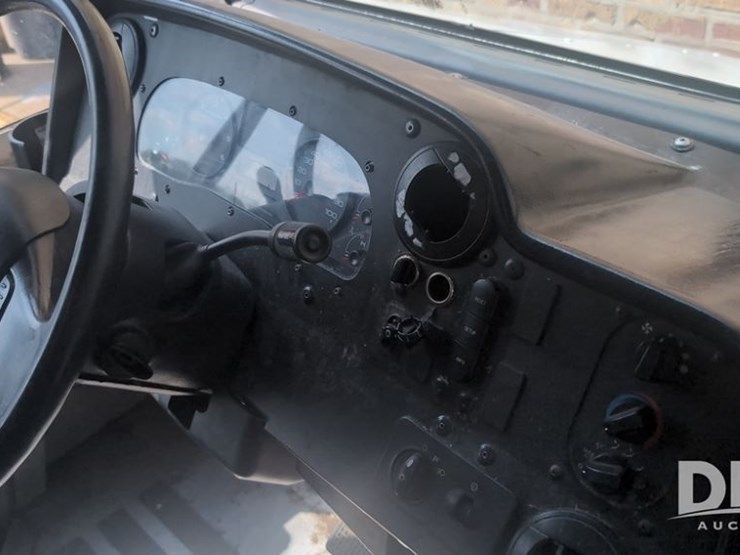 2016-ford-f59-image-31