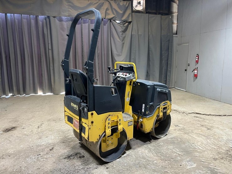 bomag-bw900-50-image-5