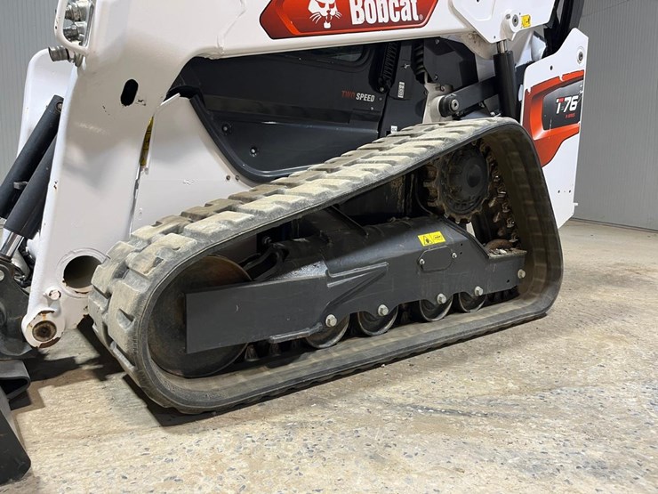 2022-bobcat-t76-image-12