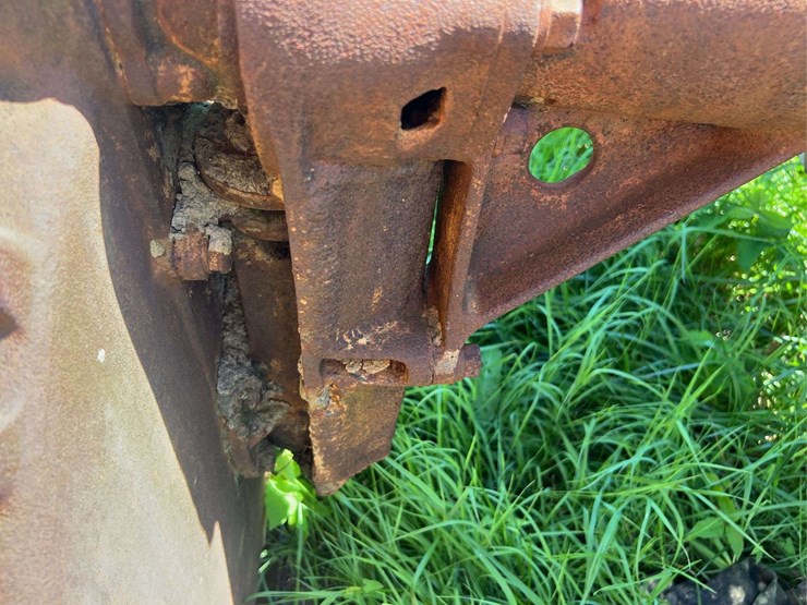 massey-ferguson-4-image-77