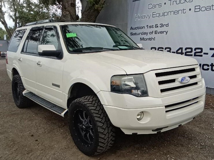 2007-ford-expedition-image-2