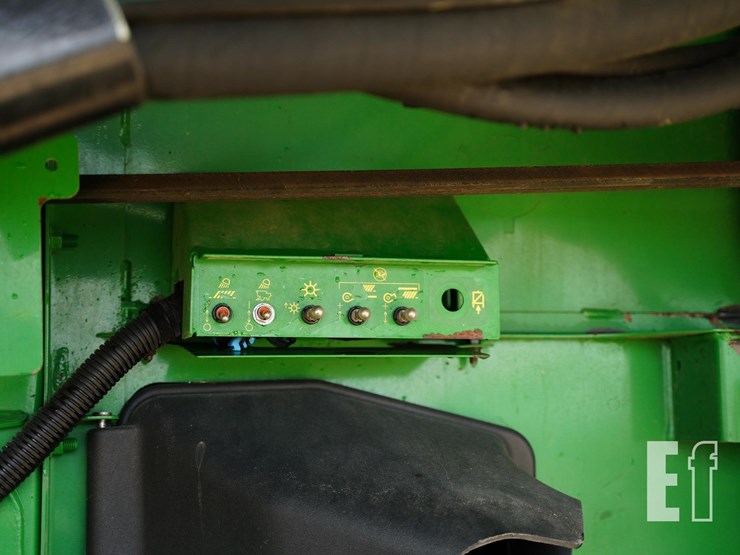 2012-john-deere-s680-image-45