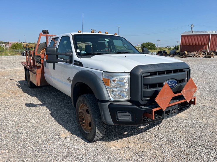 2012-ford-f550-image-3