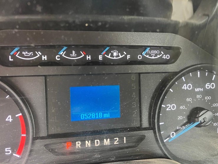 2017-ford-f550-image-22