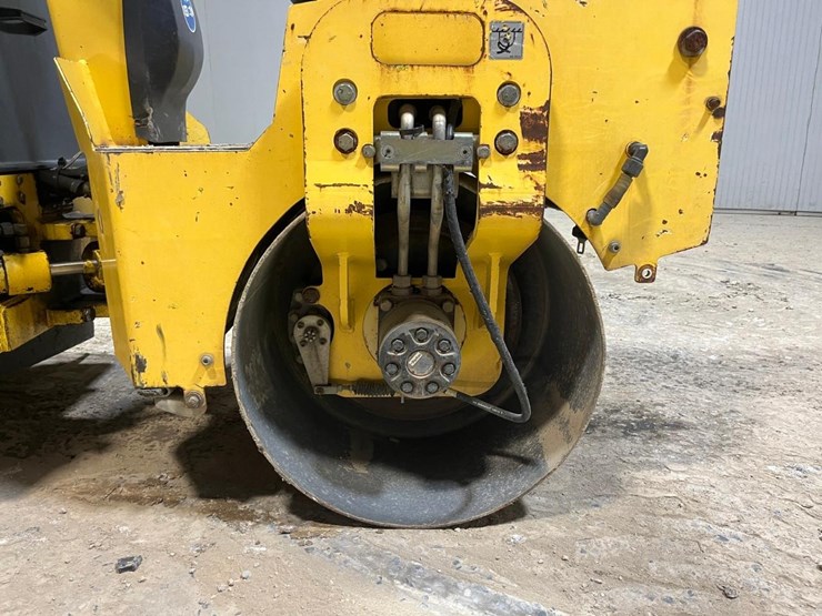 bomag-bw900-50-image-12