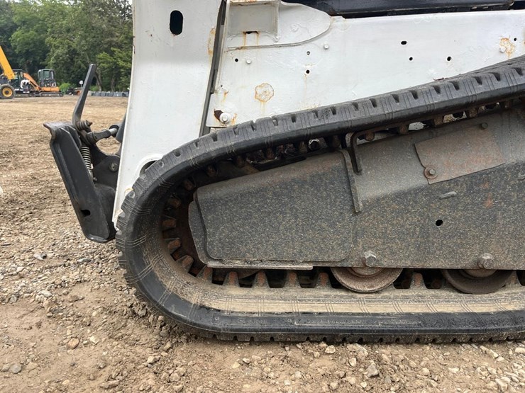 bobcat-t650-image-12