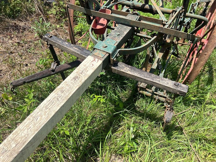 oliver-horse-drawn-cultivator-image-12