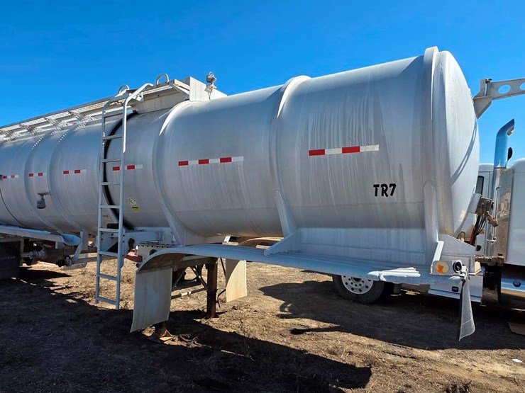 2012-polar-tanker-image-2
