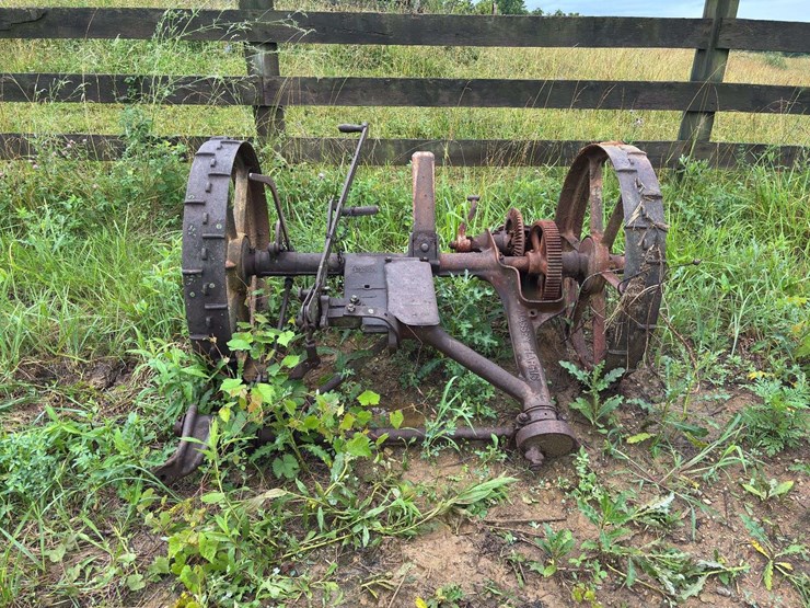 massey-harris-no.-33-sickle-mower-image-7