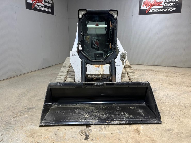 2022-bobcat-t770-image-8