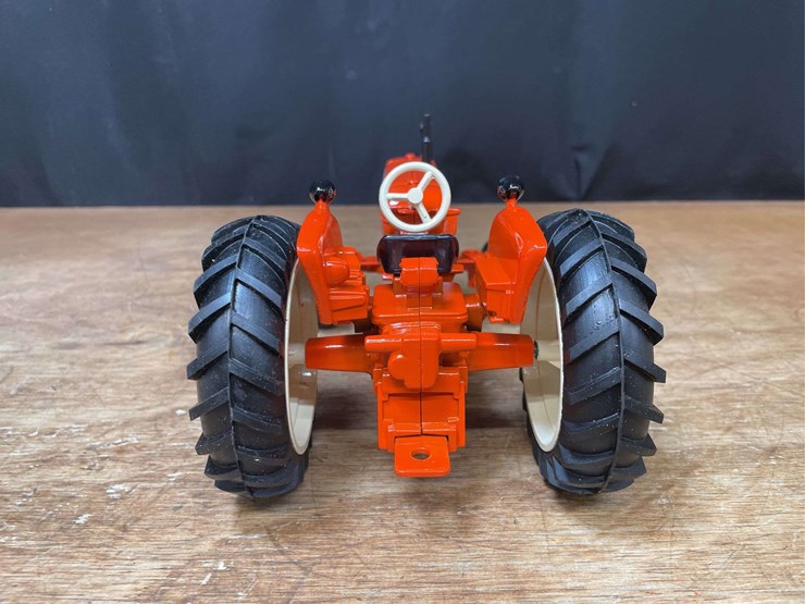 1/16-ac-d19-1989-nfts-nib-ertl-image-7