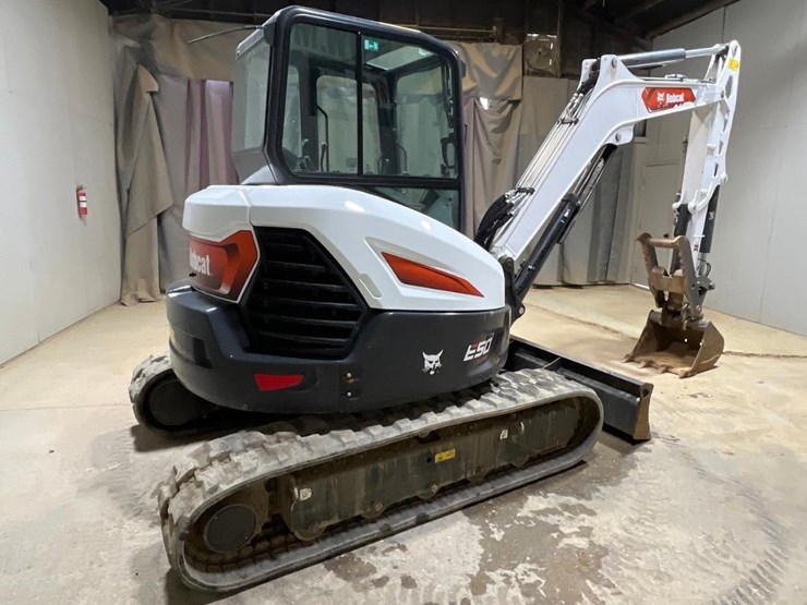2022-bobcat-e50-image-5