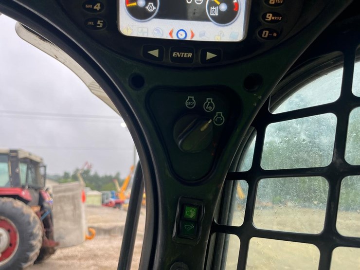 bobcat-t650-image-25