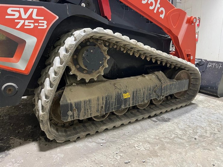 2023-kubota-svl75-3-image-18