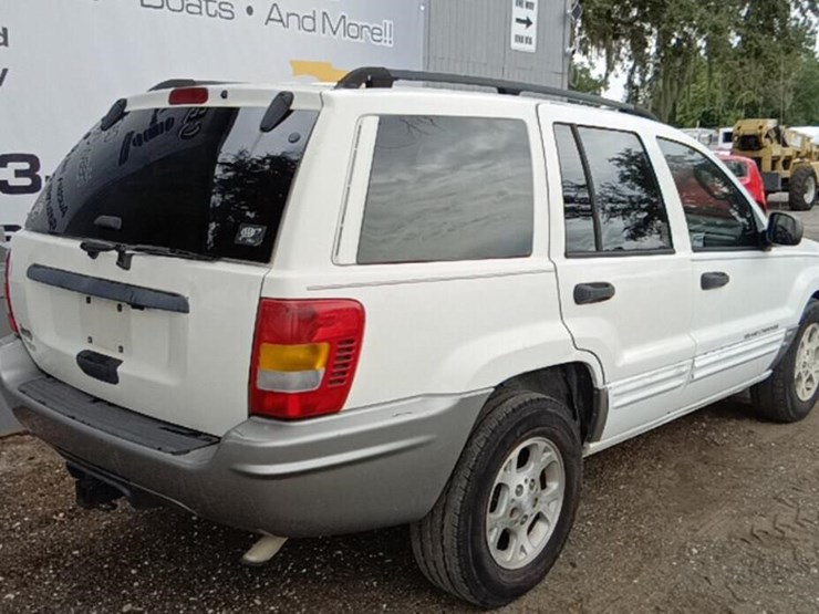 2002-jeep-grand-cherokee-laredo-image-5