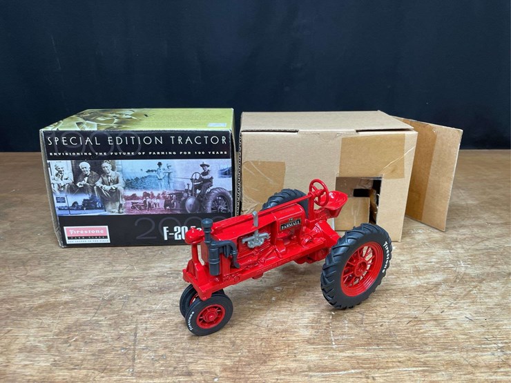 1/16-farmall-f-20-firestone-nib-ertl-image-1