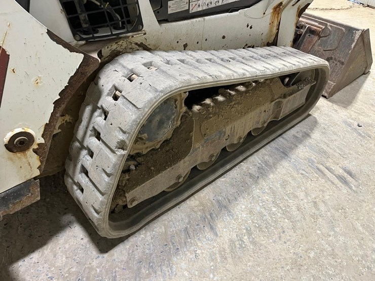 2021-bobcat-t595-image-17