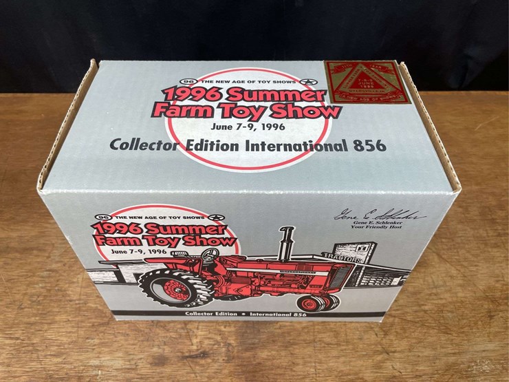 1/16-ih-856-1996-sfts-nib-ertl-image-14
