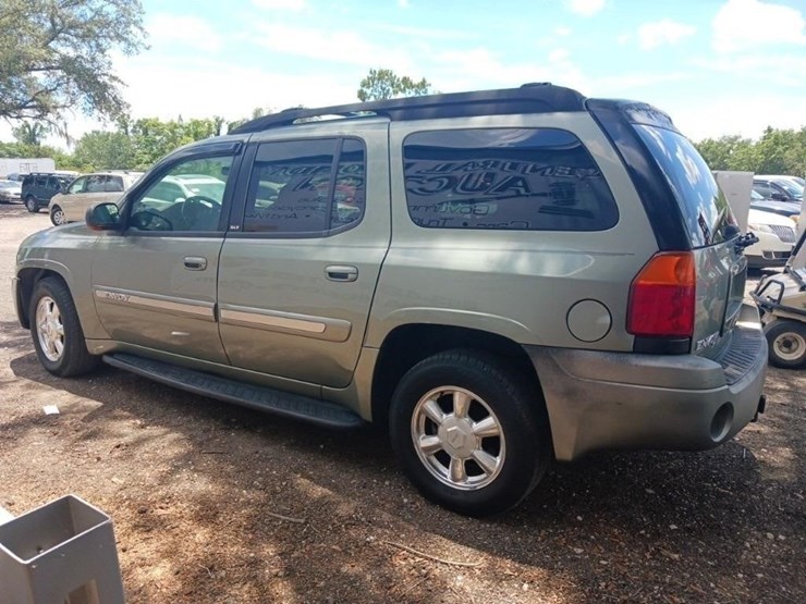 2004-gmc-envoy-image-7