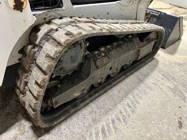 2016-bobcat-t550-image-17
