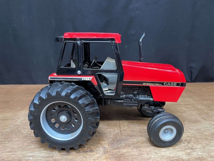 1/16-case-ih-2594-1985-collector-nib-ertl-image-10